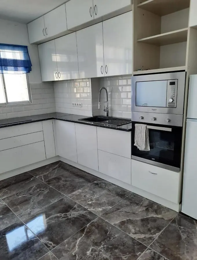Rio Mesa Studio: Torremolinos Vacation Rental